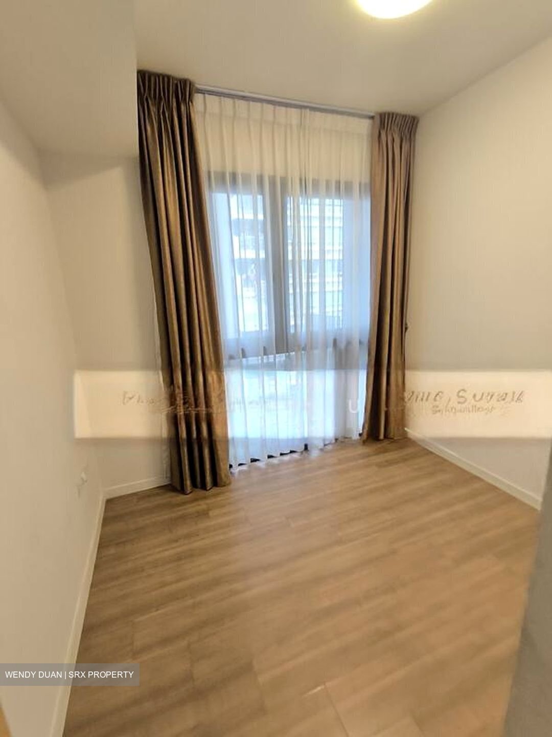 The Lakefront Residences (D22), Condominium #501613431